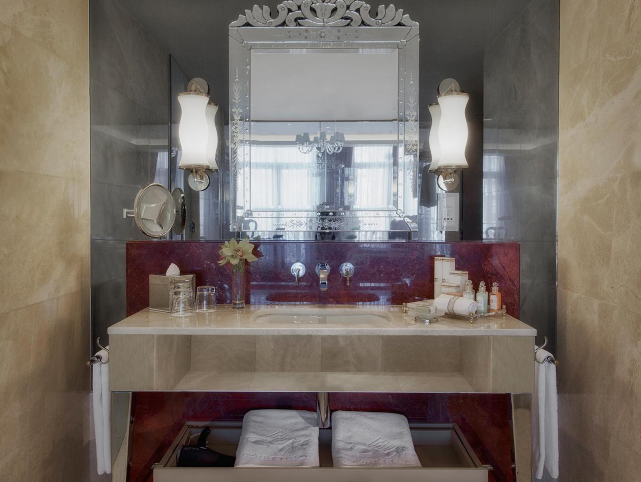 CVK Park Bosphorus Hotel Istanbul - Image 46