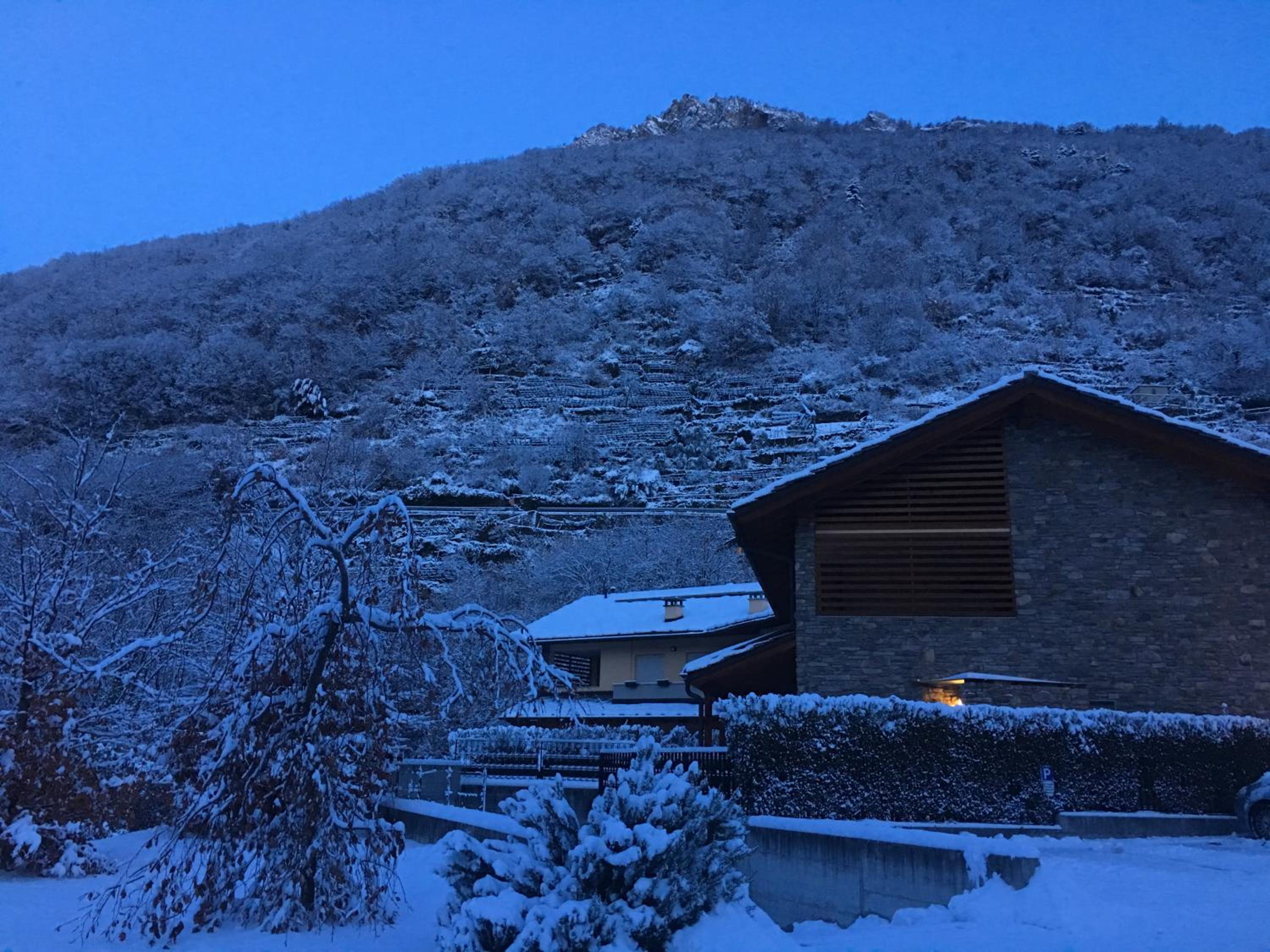 Casa Vignolet : la finestra su Pont-Saint-Martin view 2