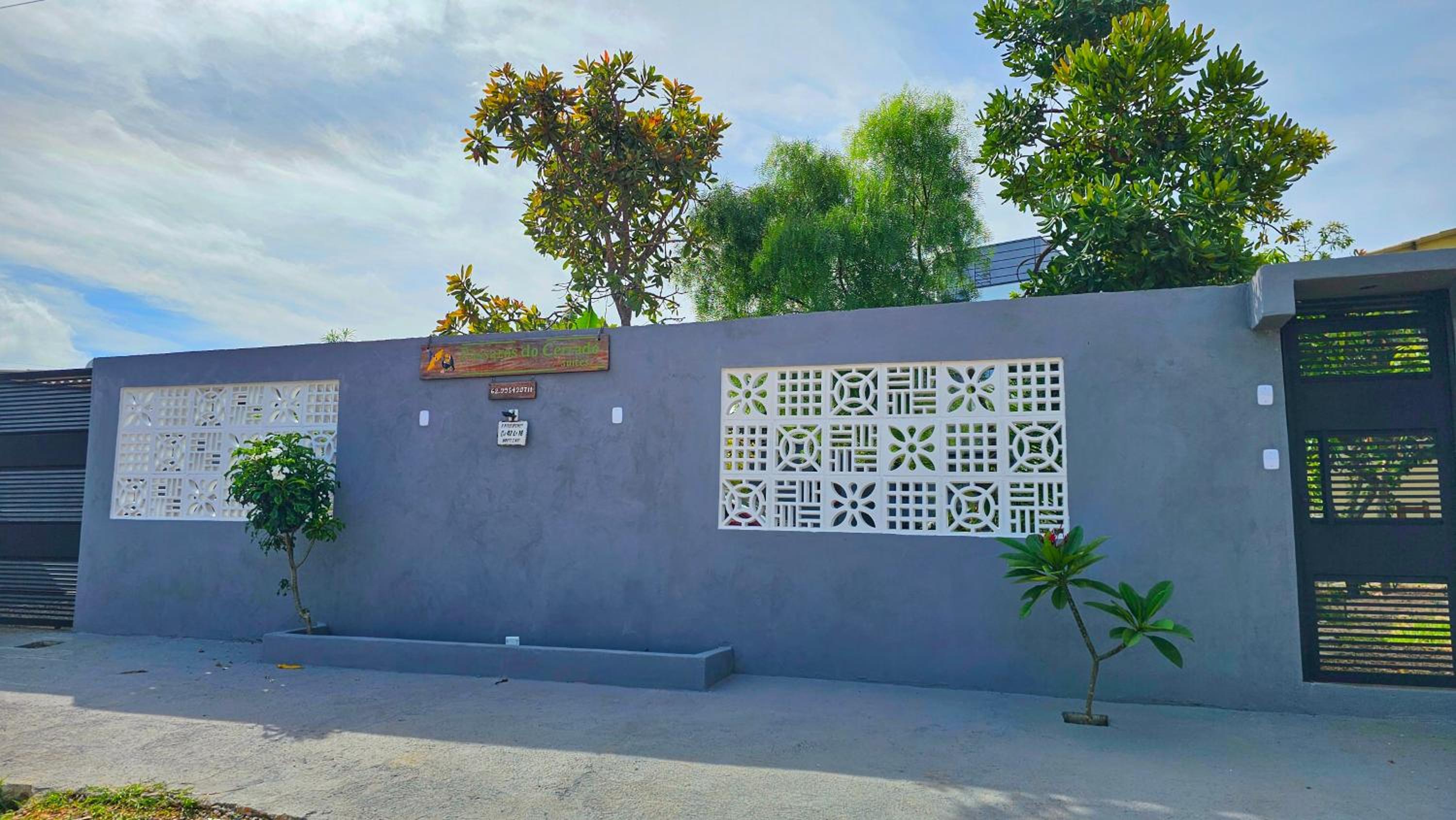 Hotel Pássaros do Cerrado Suítes - Image 1