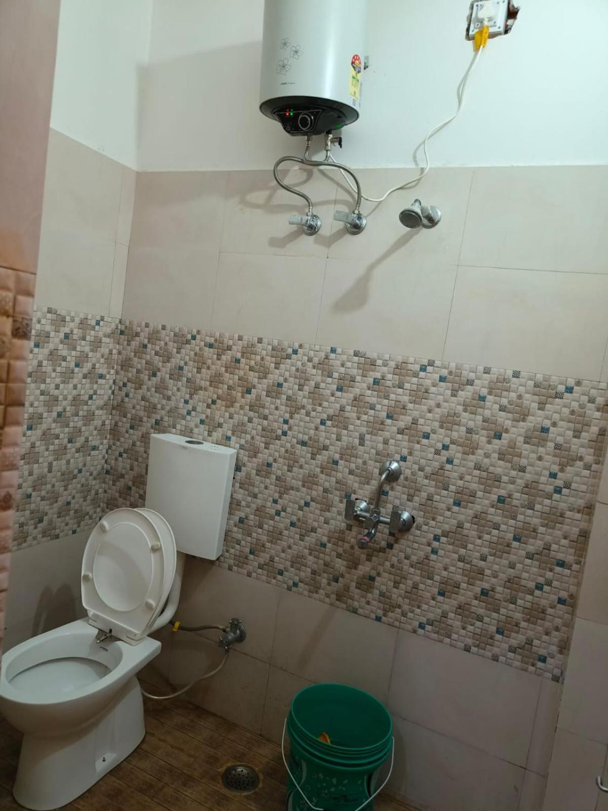 Photo 12