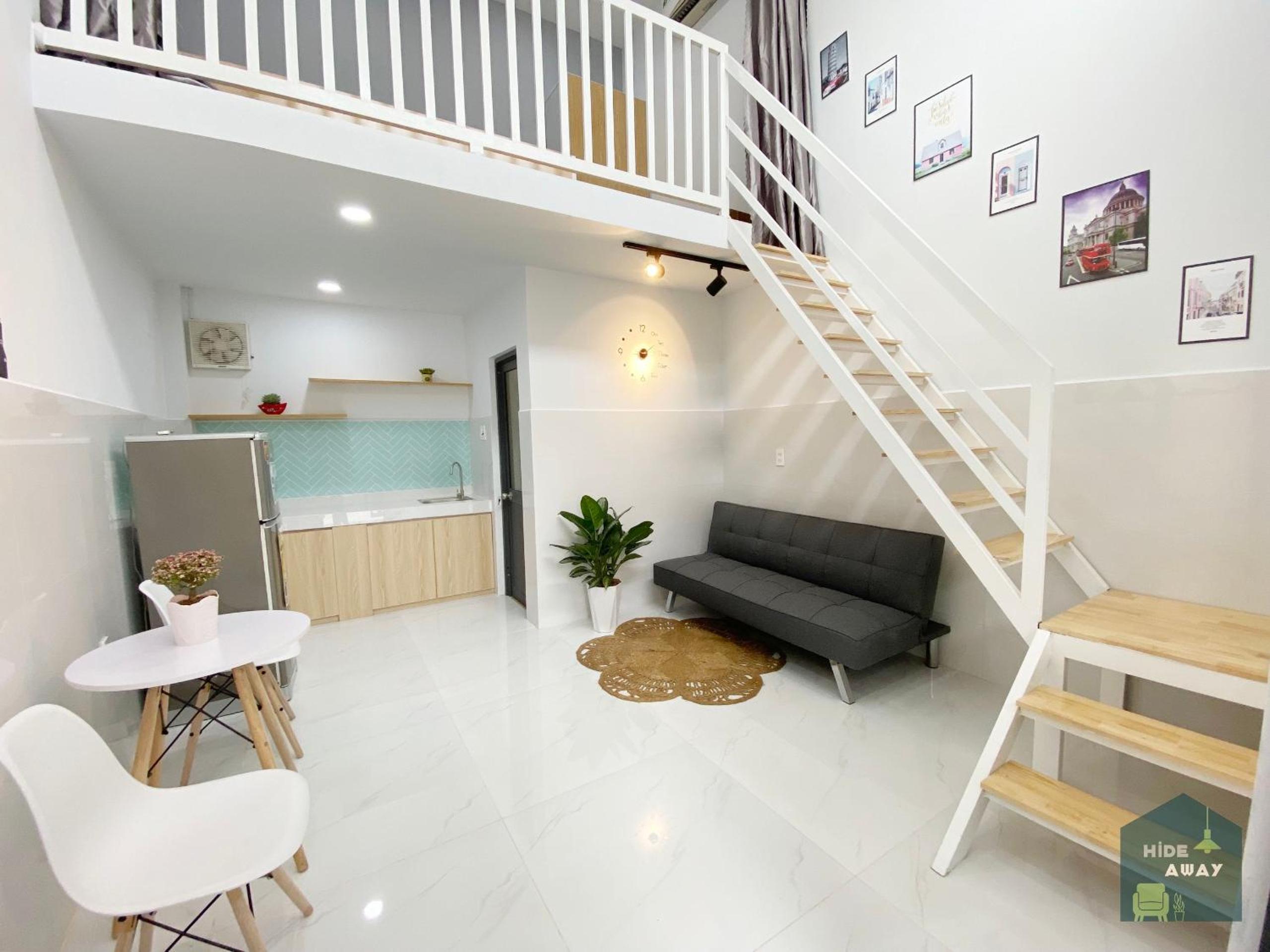 Hide Away Apartment
