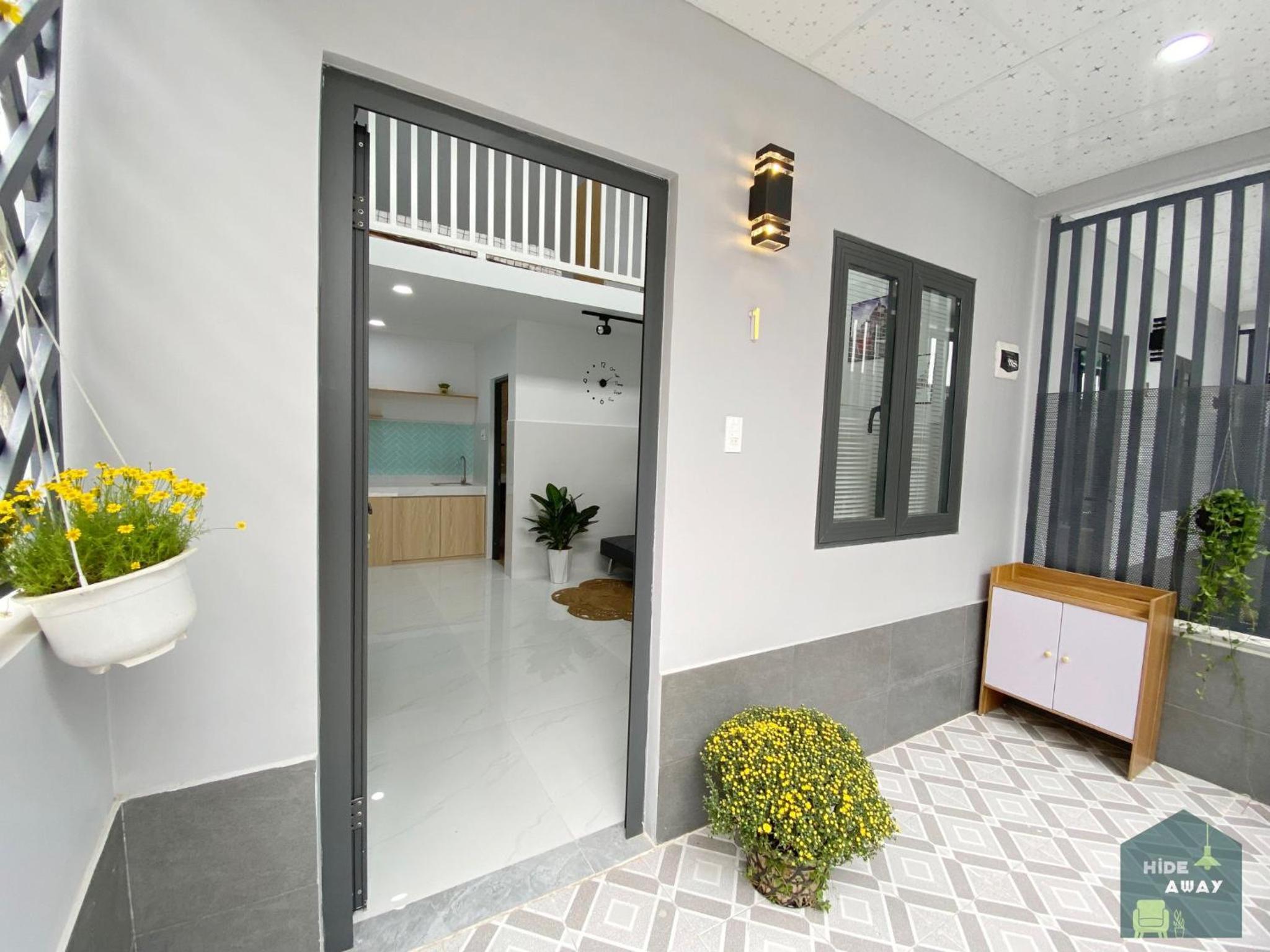 Hide Away Apartment