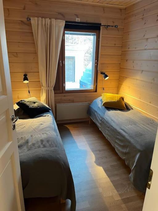 Mökki luonnon rauhassa