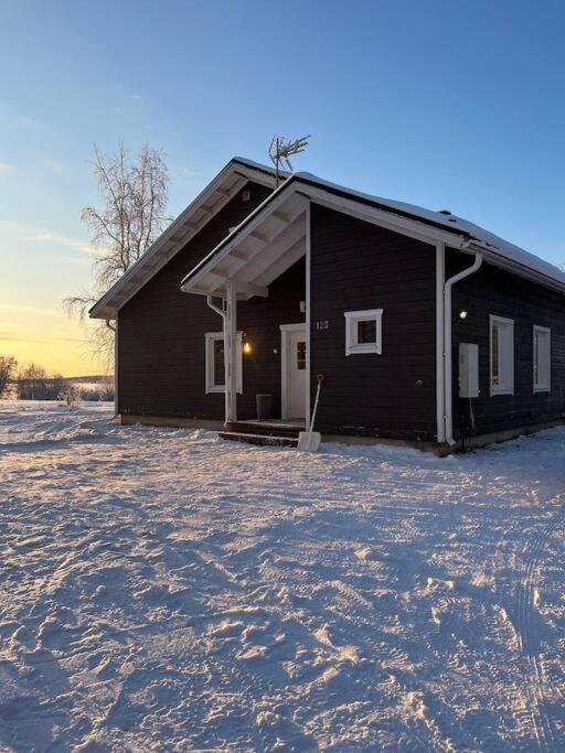 Mökki luonnon rauhassa
