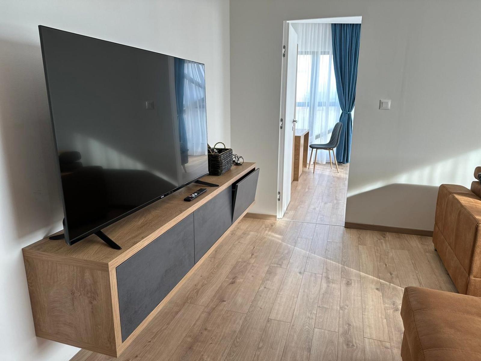 South Apartmani