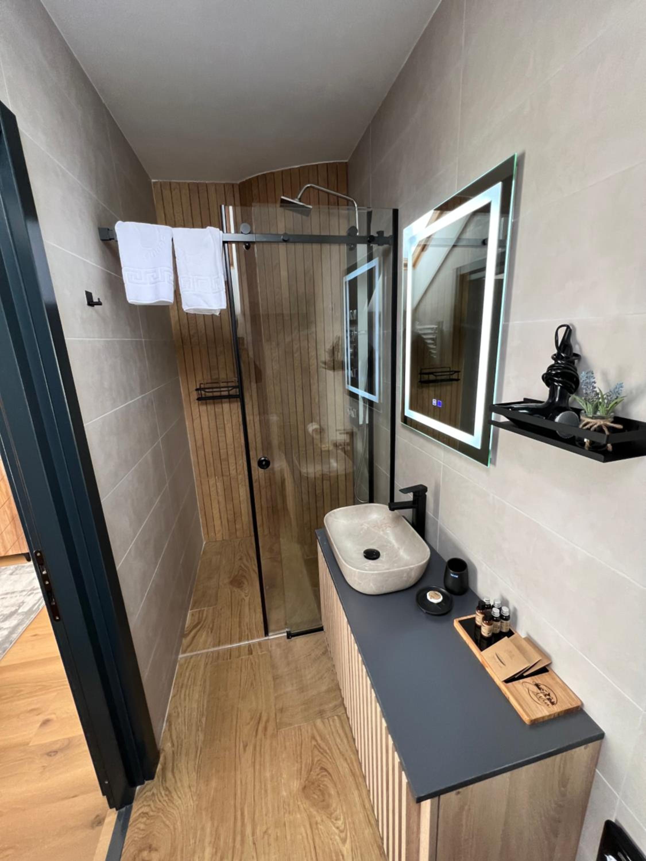 Elviu Guesthouse