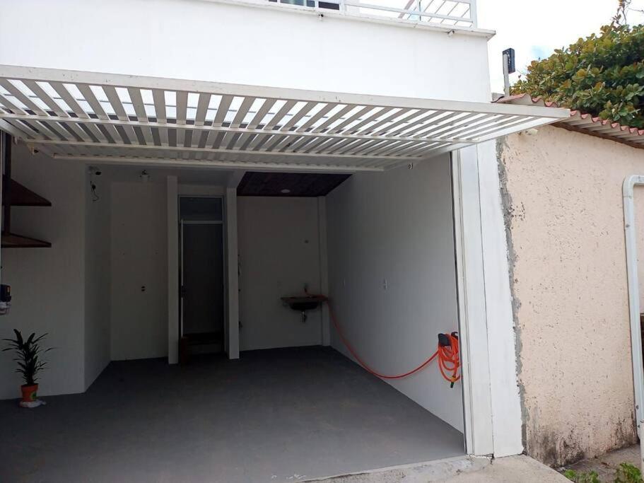 Apartamento Pé na Areia