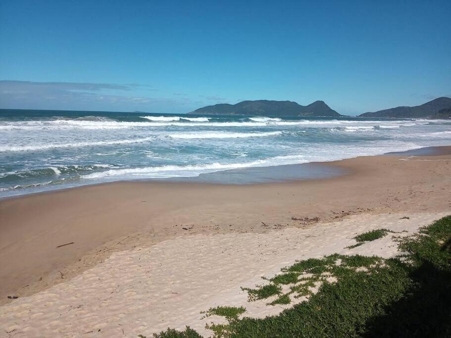 Apartamento Pé na Areia