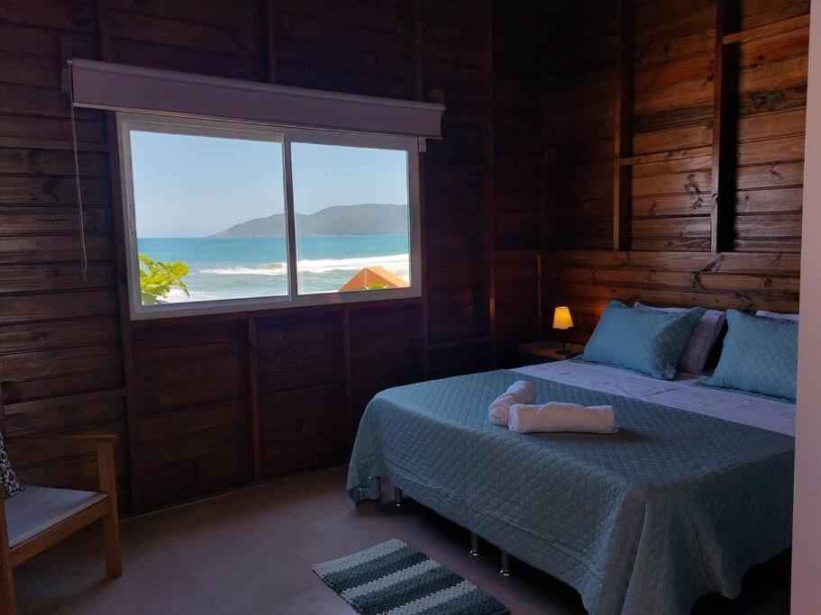 Apartamento Pé na Areia