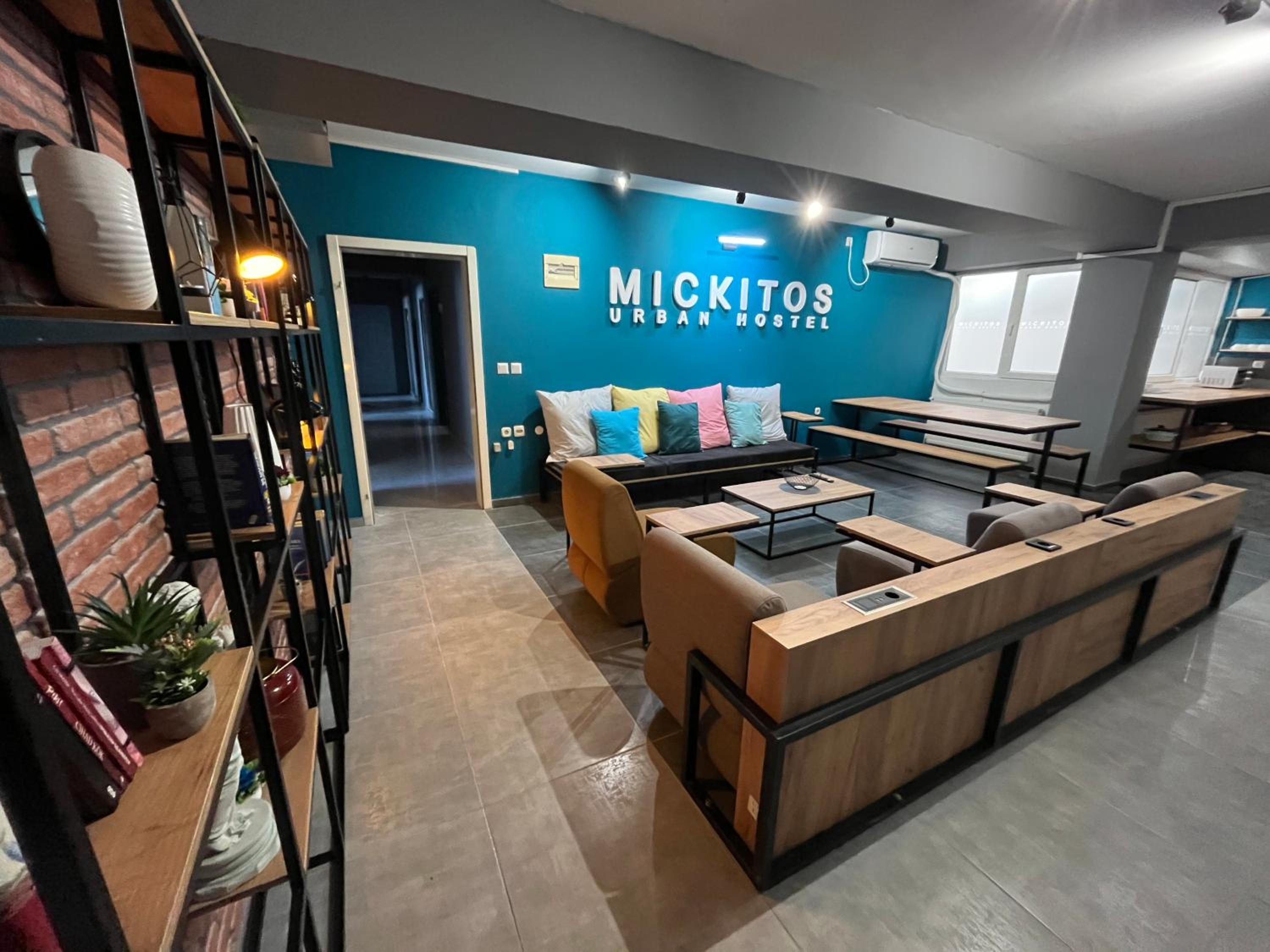 Mickitos Urban Hostel