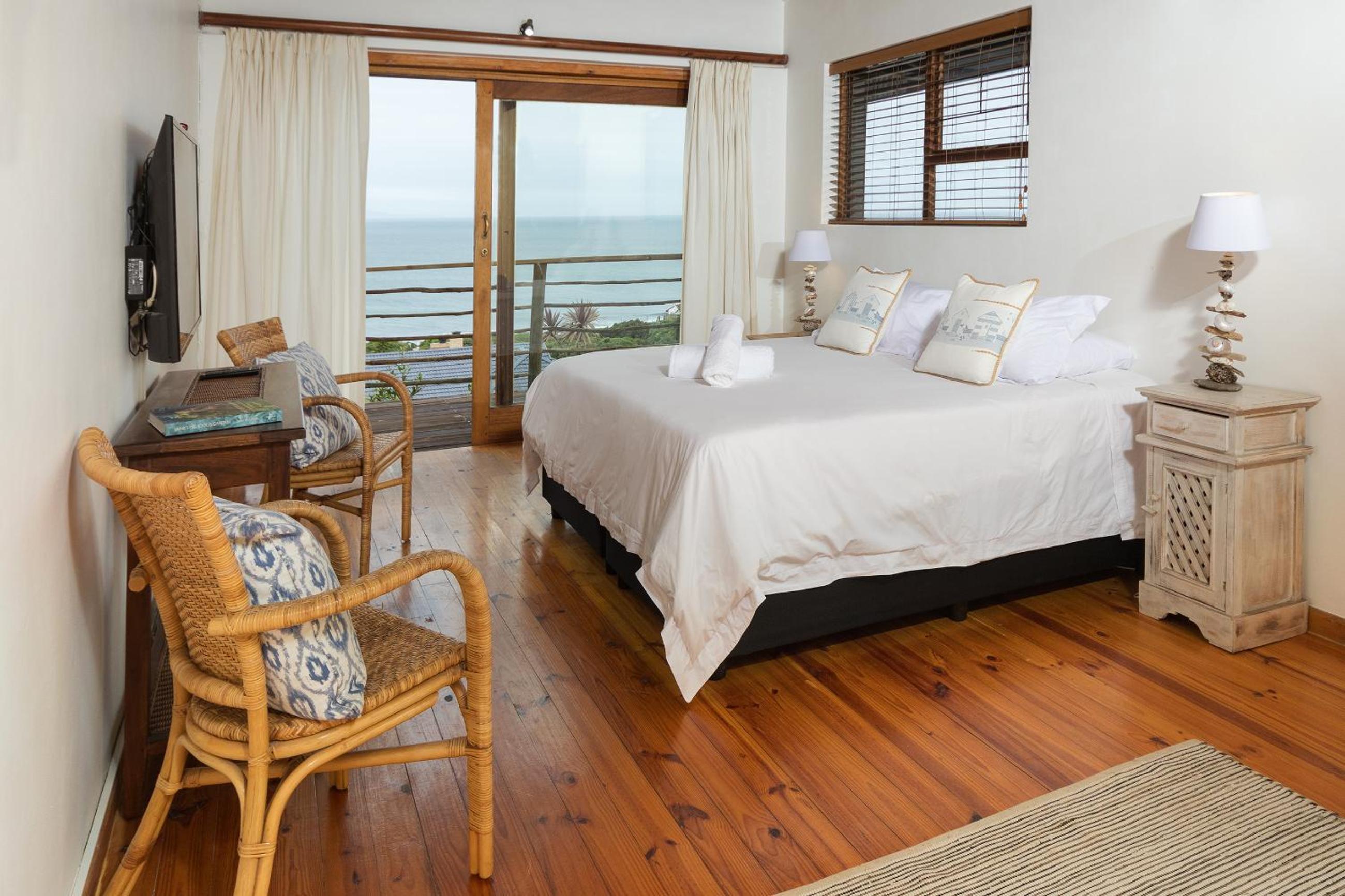 Sandy's Spot by African Perfection view 5