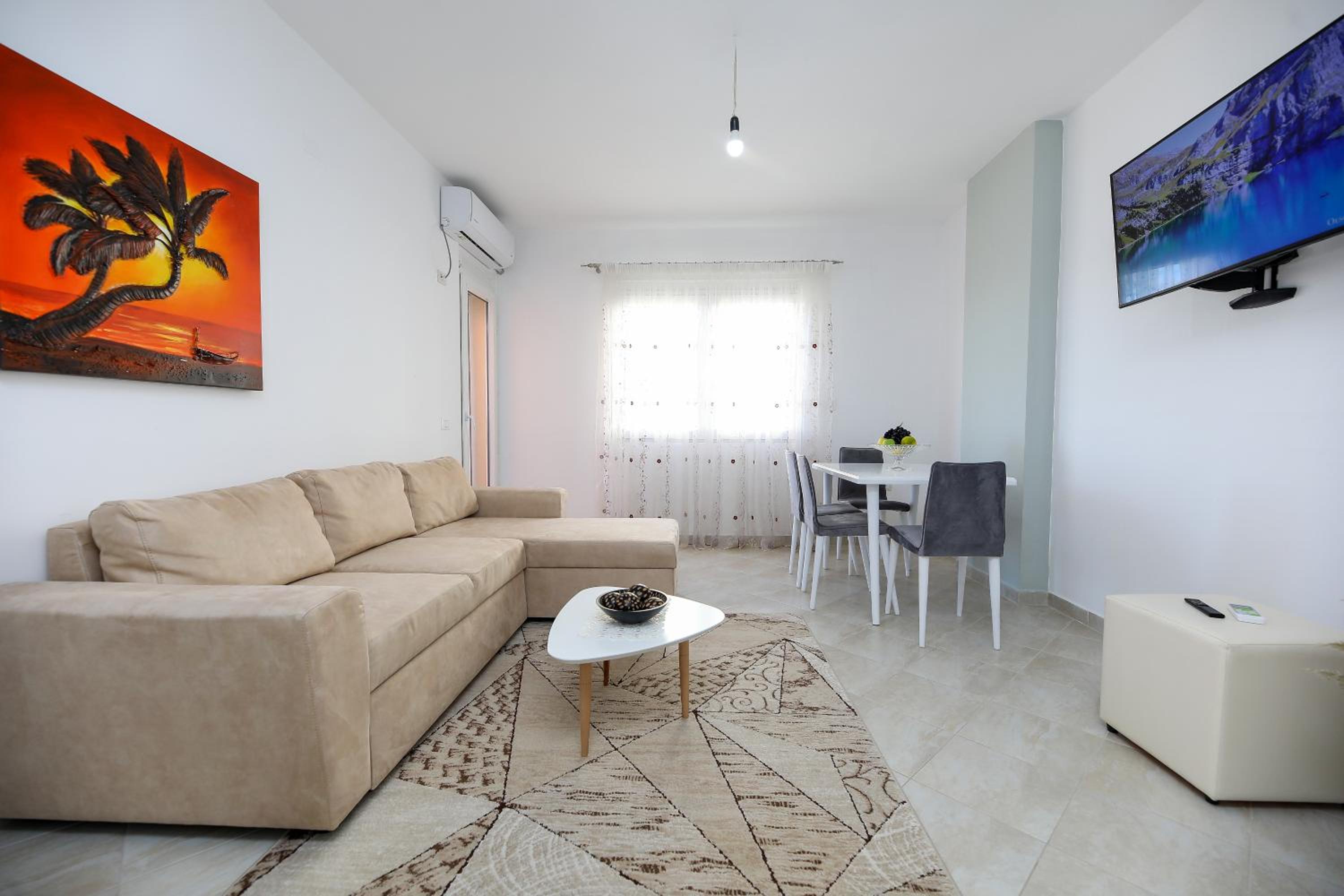 Jimi Apartments 2