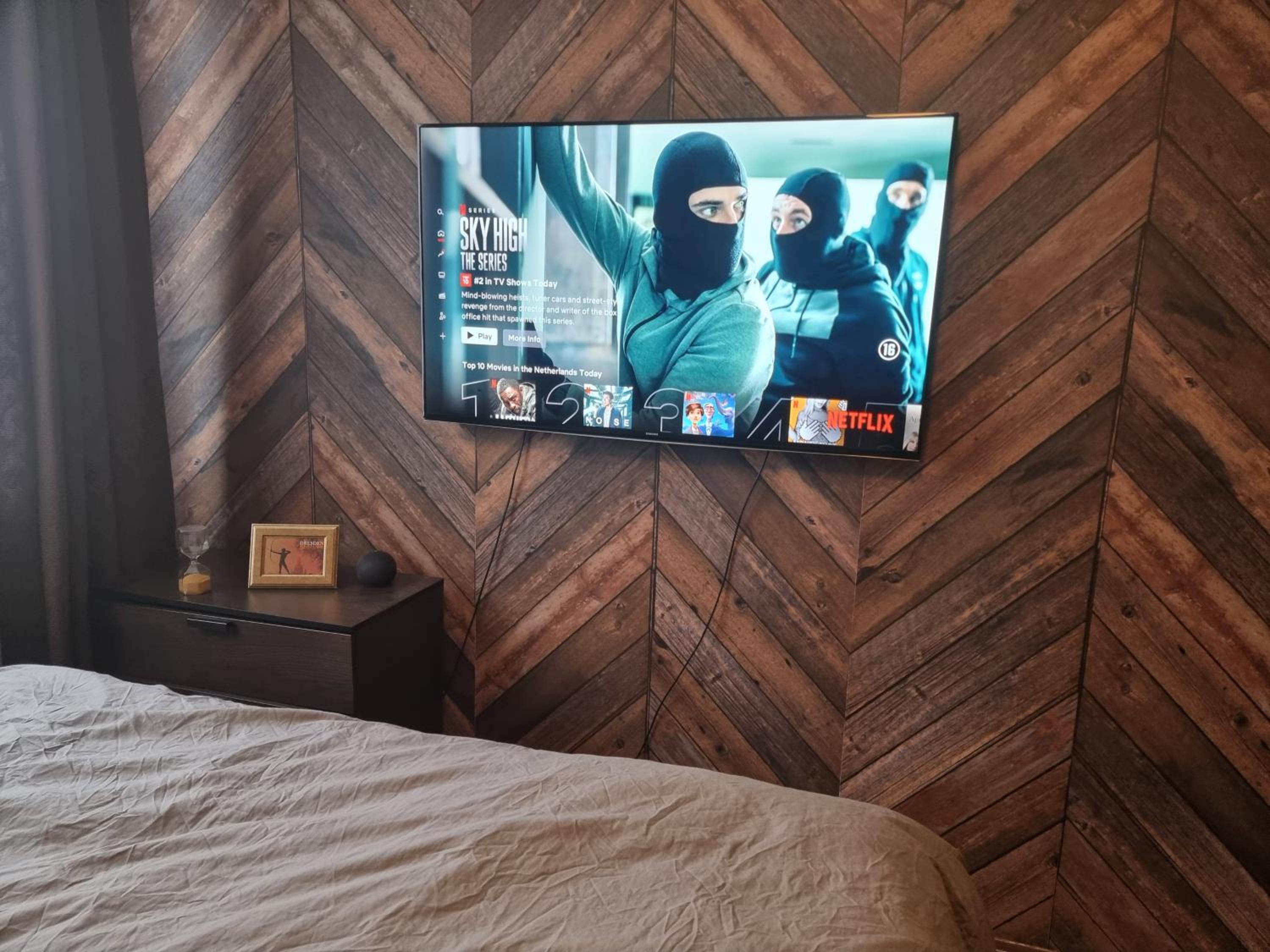 500-Mb Hi-Tech Silent Work-Home