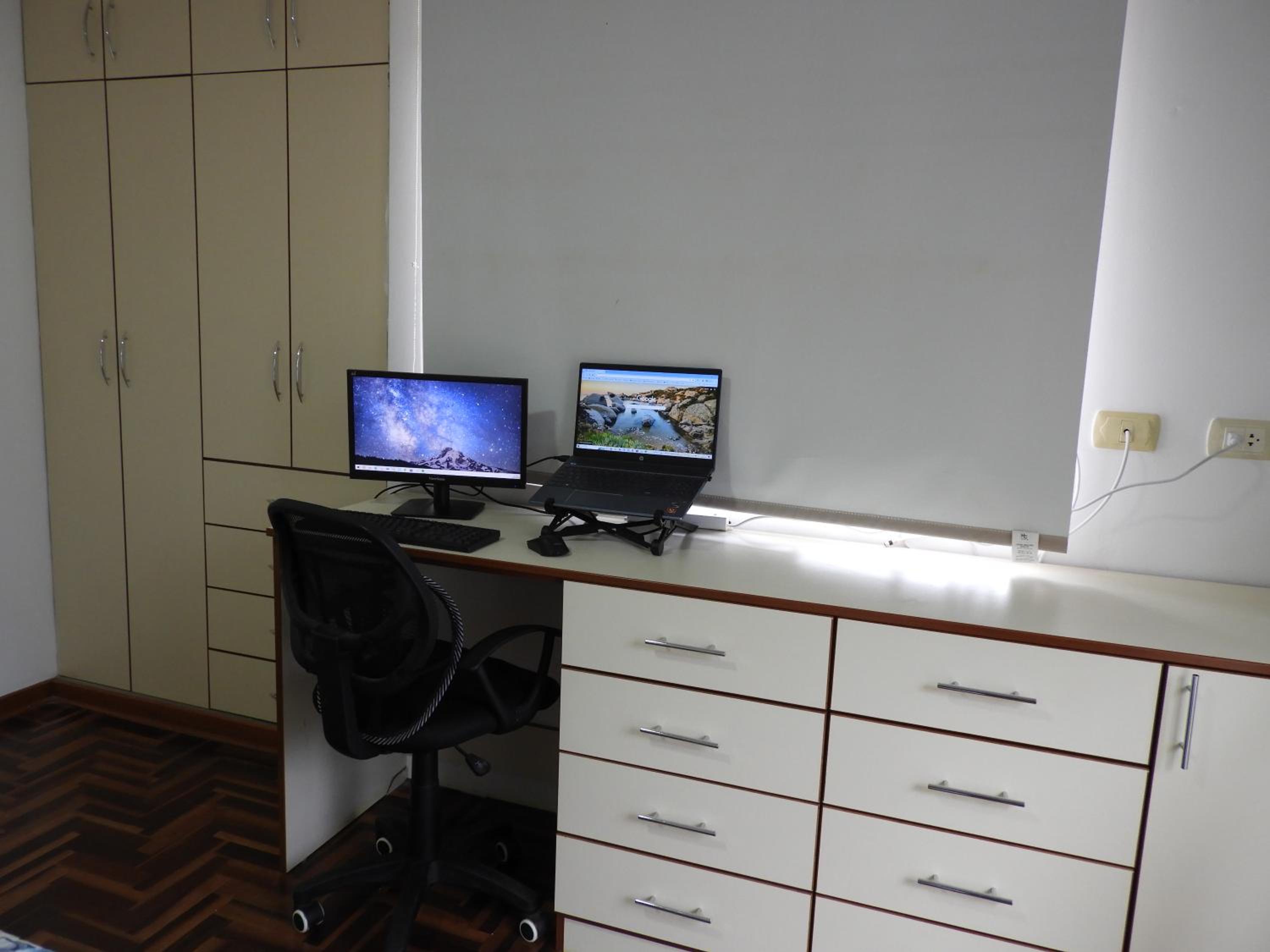Apartamento con hermosa vista a la laguna de Baños del Inca y PS4 view 3