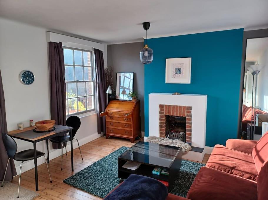 The Gem - central character flat with parking view 2