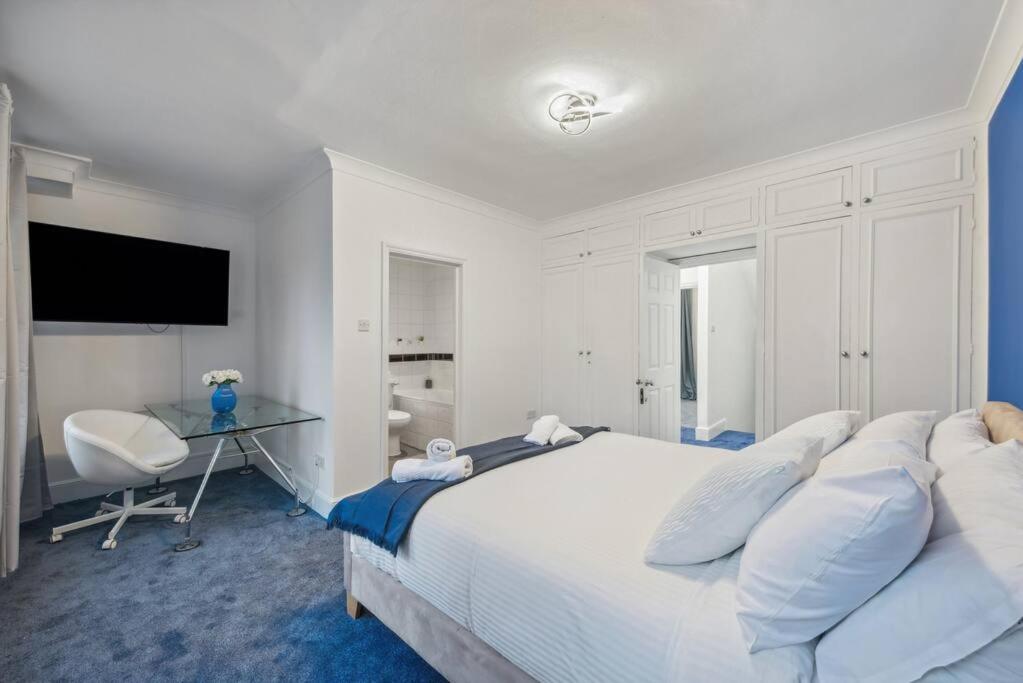 Chelsea Superior Apartment - 10 Minutes from Stadium