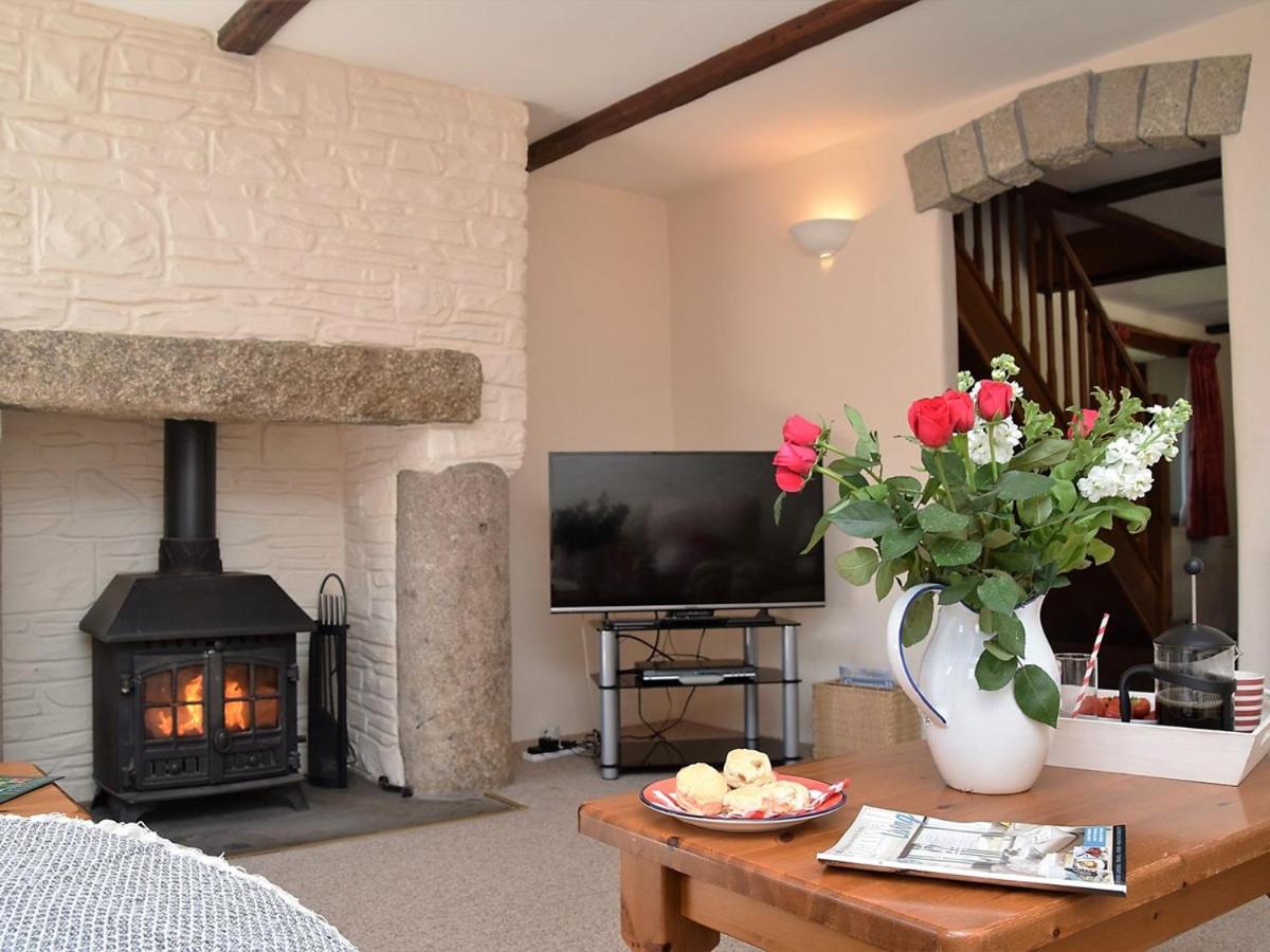 Fentrigan Manor Farm & Holiday Cottages