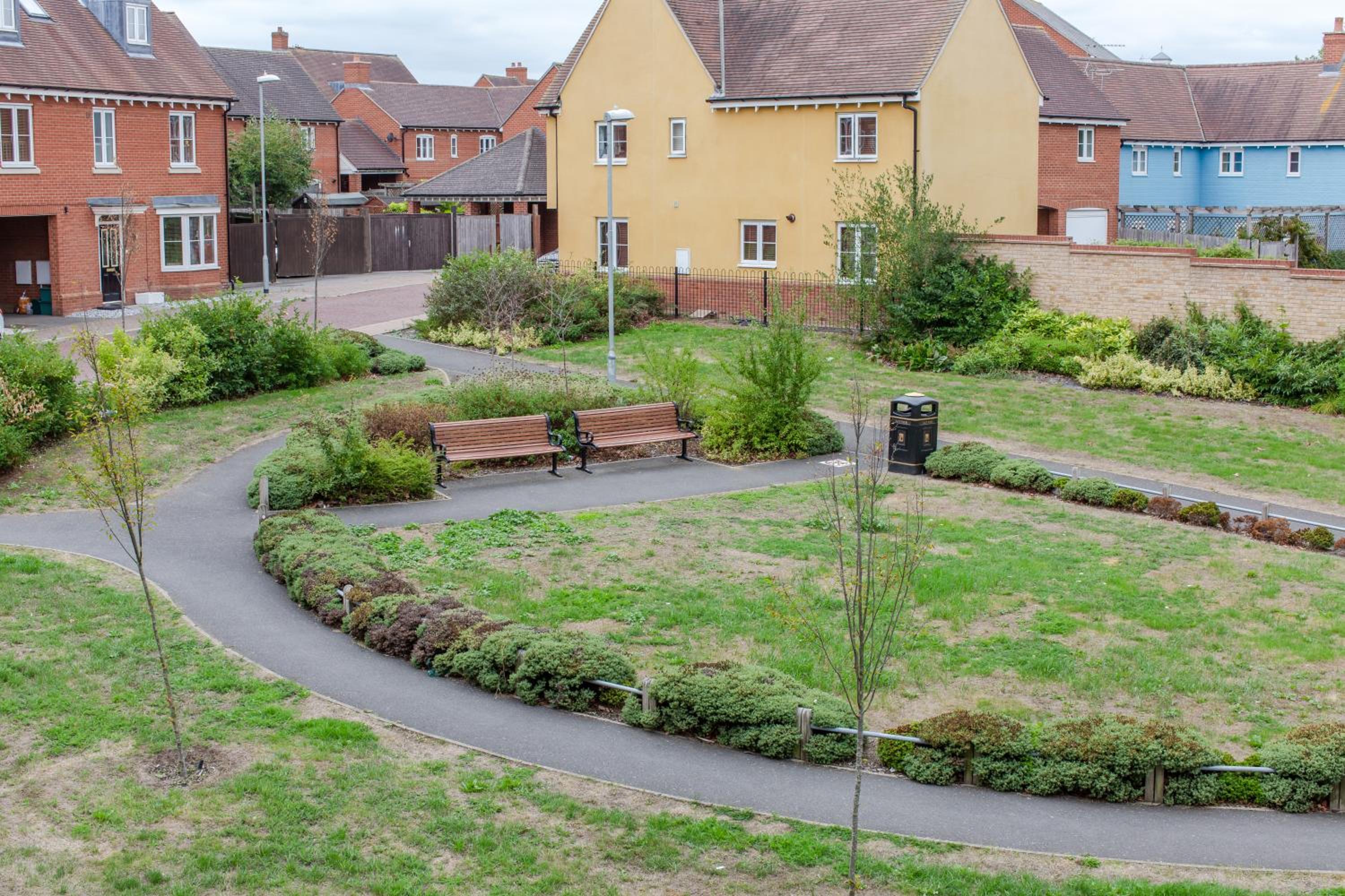 Catchpole Stays Abbey Field Apartment- A lovely 2 bed apartment with field views near Colchester town centre view 4