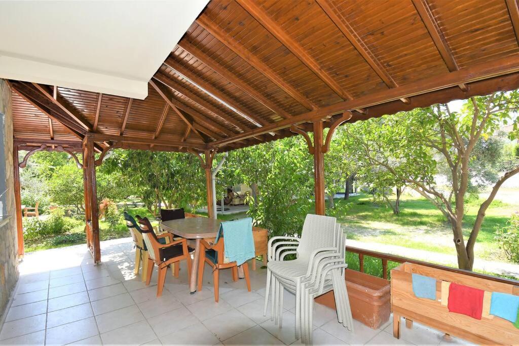 Villa HUZUR view 4