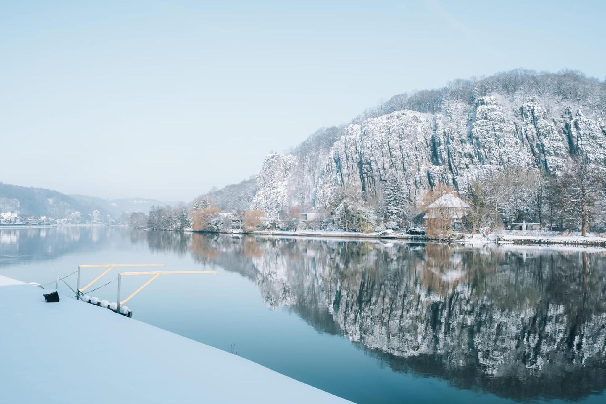 Pieds dans l'eau Private Wellness Bordure de Meuse