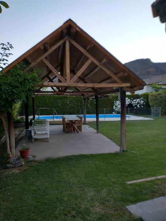 VALLE GRANDE - CASA ARAUCARIA - SOLAR DEL VALLE
