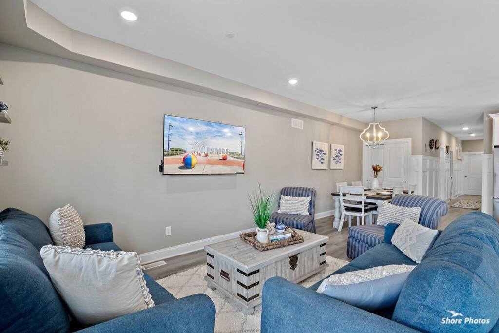 Pine Avenue Getaway
