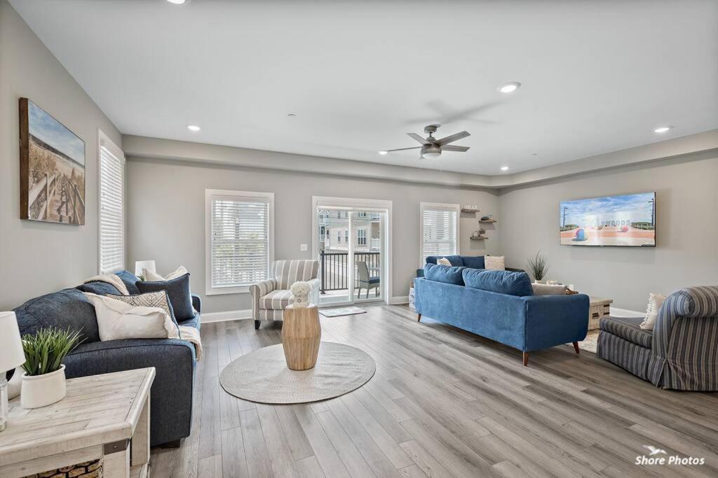 Pine Avenue Getaway
