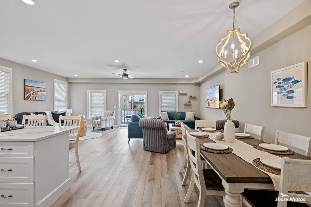 Pine Avenue Getaway