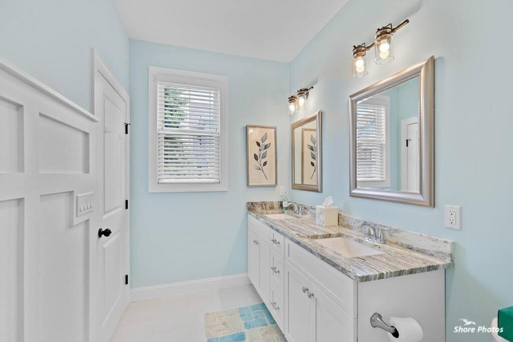 Pine Avenue Getaway