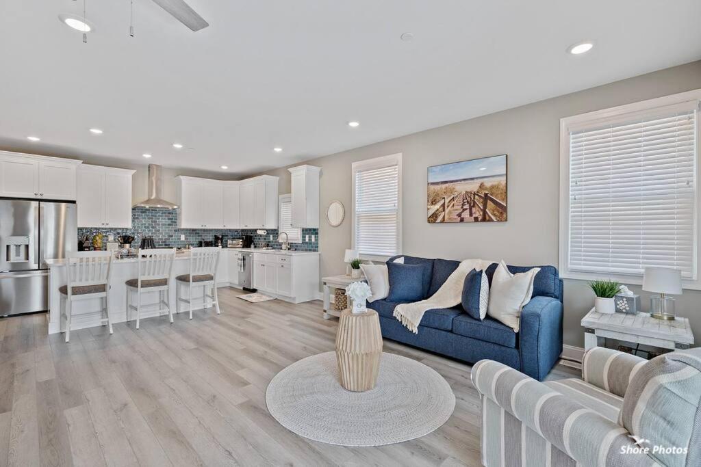 Pine Avenue Getaway