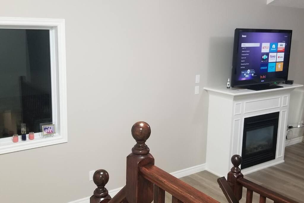 Cozy Luxurious Detached 4 Bedroom House