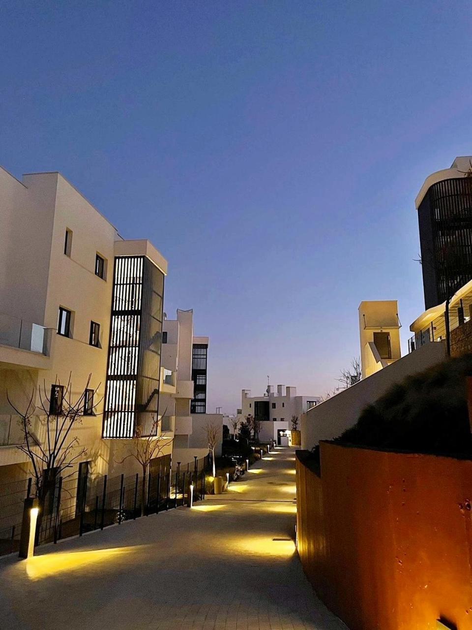 Mara's Apartments Higuerón West - Mediterranean Style - Beach & Golf - Large Sunny Terrace