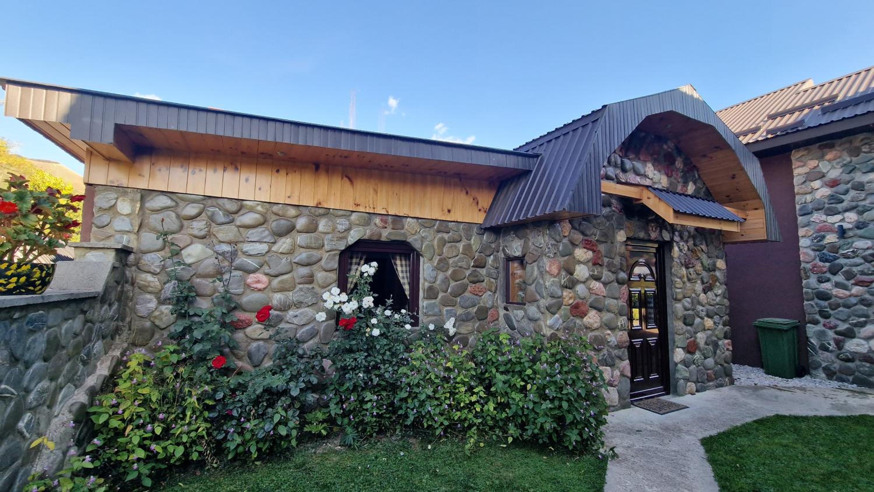Photo 23