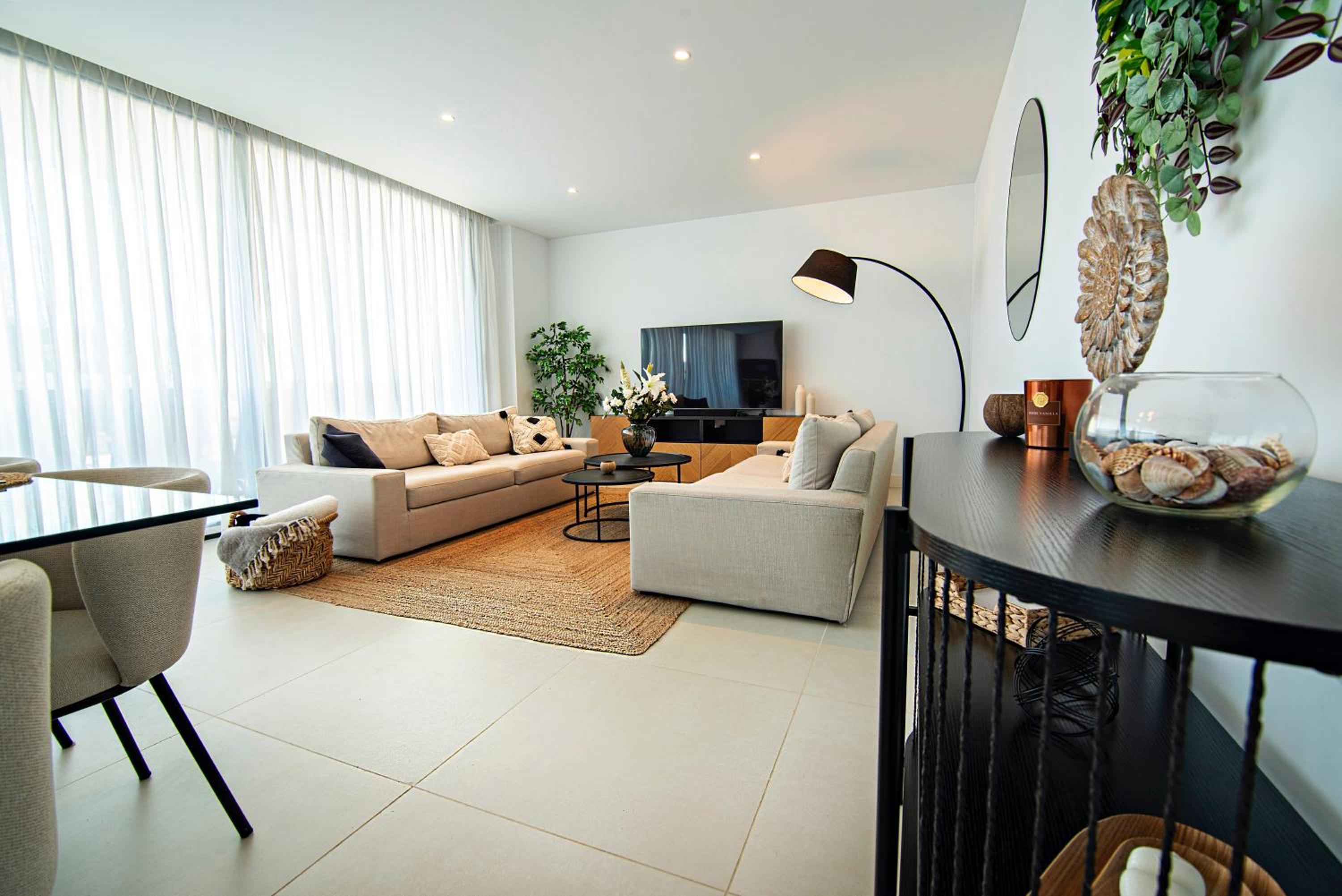 Mara's Apartments Higuerón West - Mediterranean Style - Beach & Golf - Large Sunny Terrace
