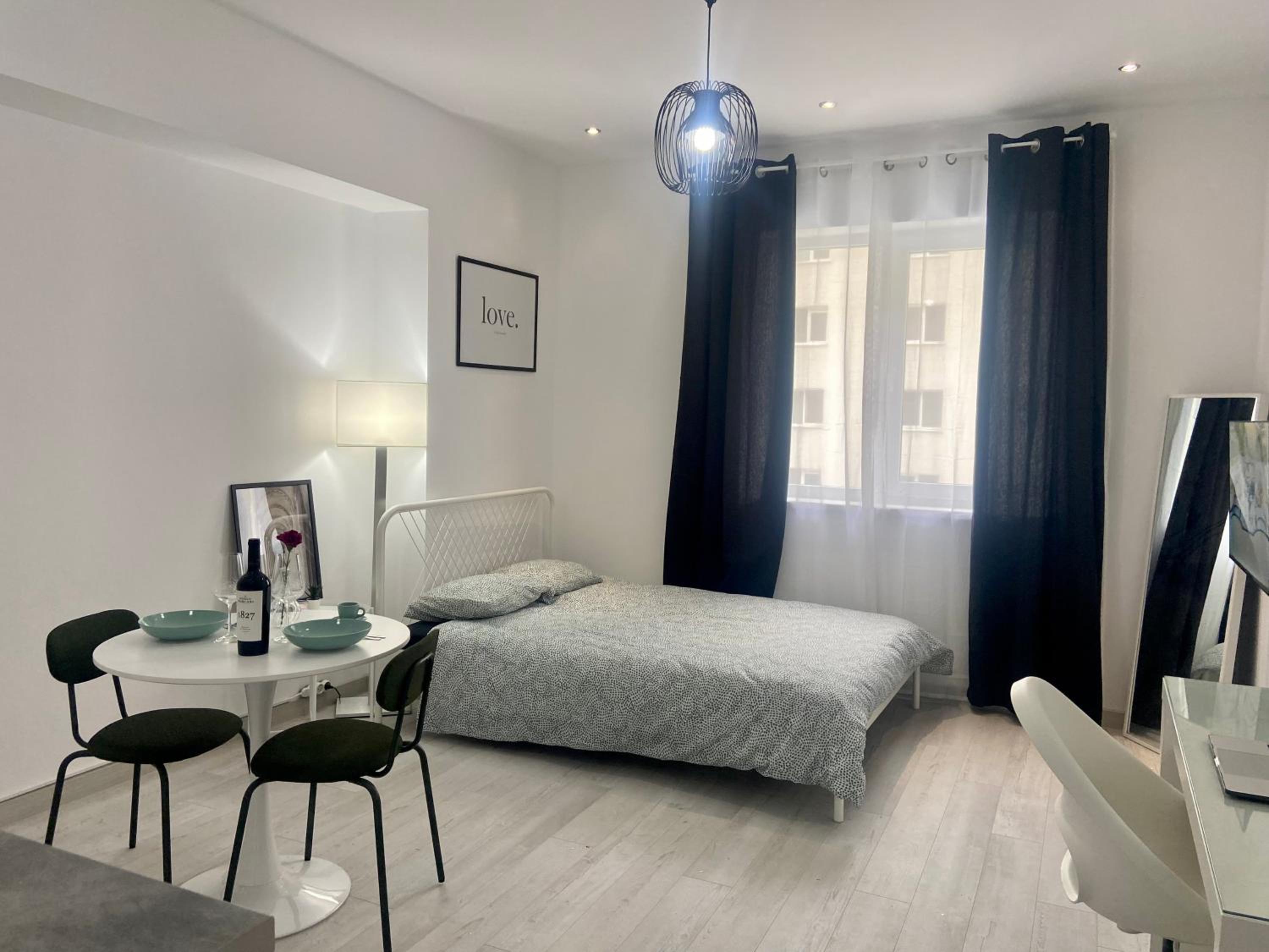 ApartHotel RIN Grand Residence