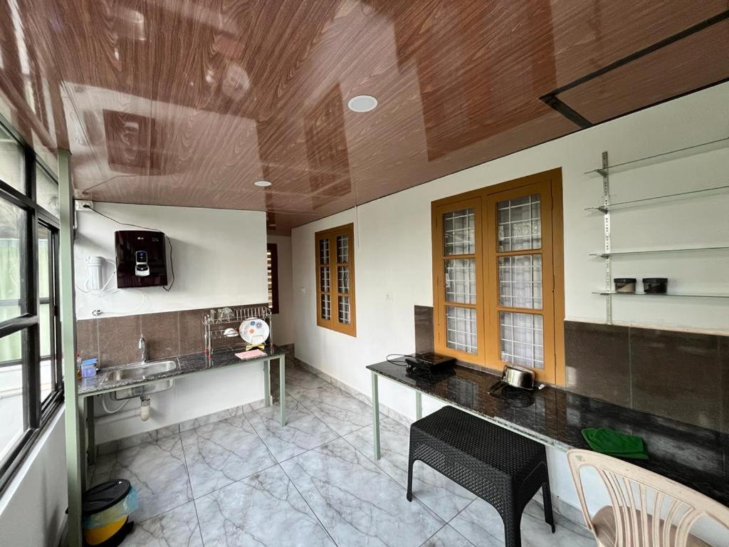 Springfield service villa view 3
