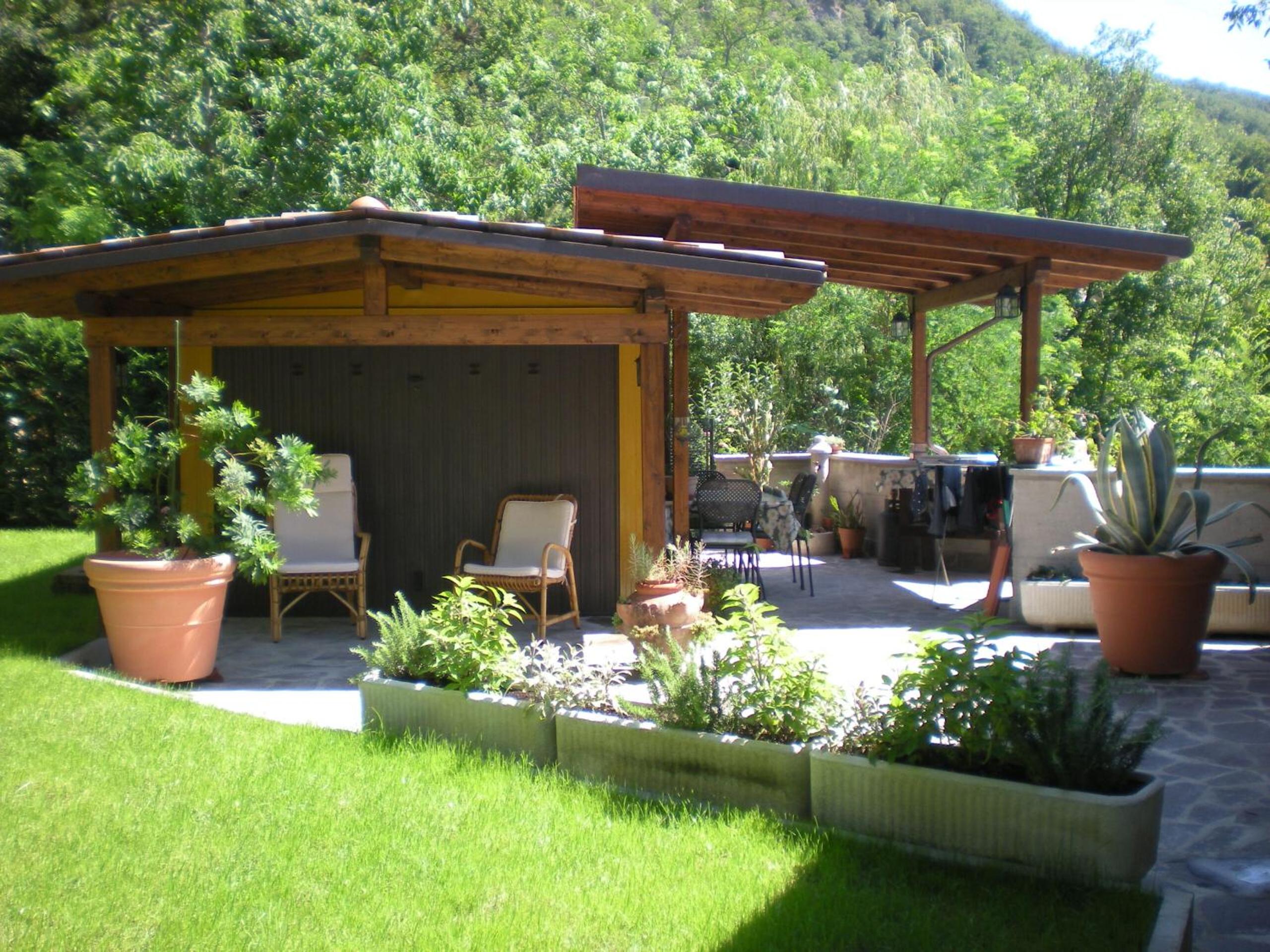 Photo 12
