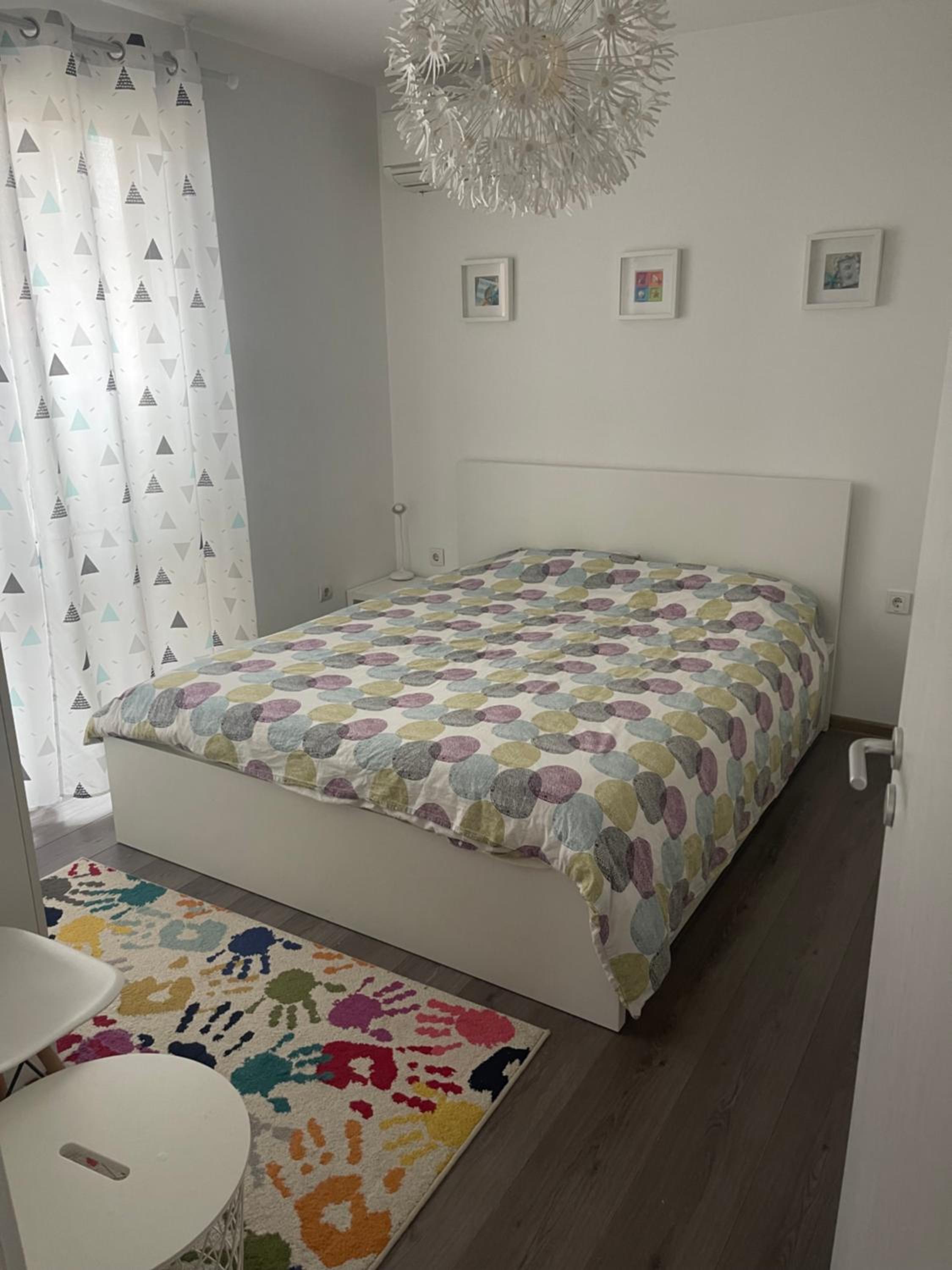 BRIZ apartment; 2 bdr; 6 guests; private parking