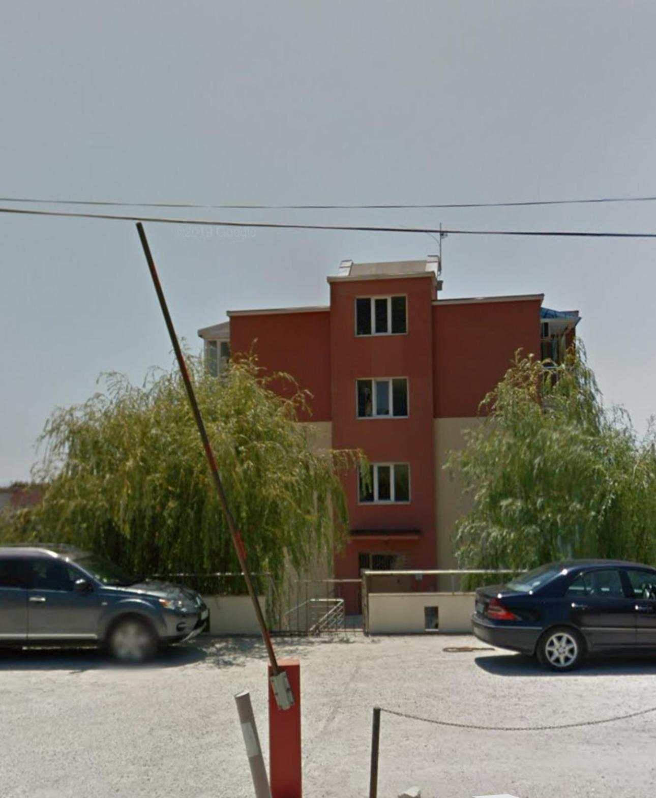 BRIZ apartment; 2 bdr; 6 guests; private parking