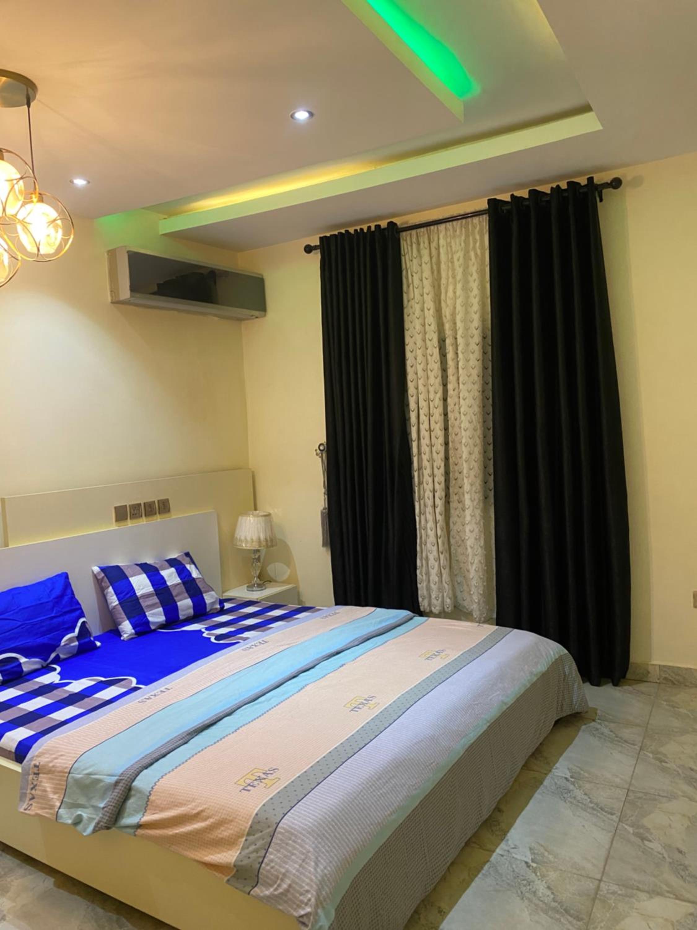 Zurik Apartments