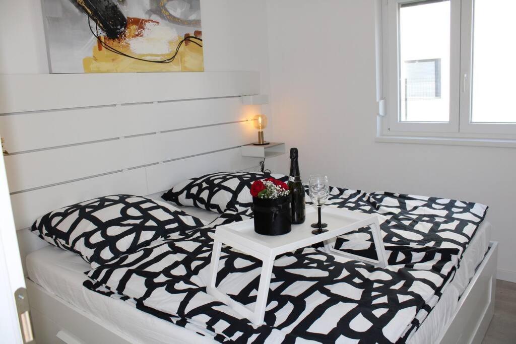 Brandnew, highly equipped apartment with terrace view 5