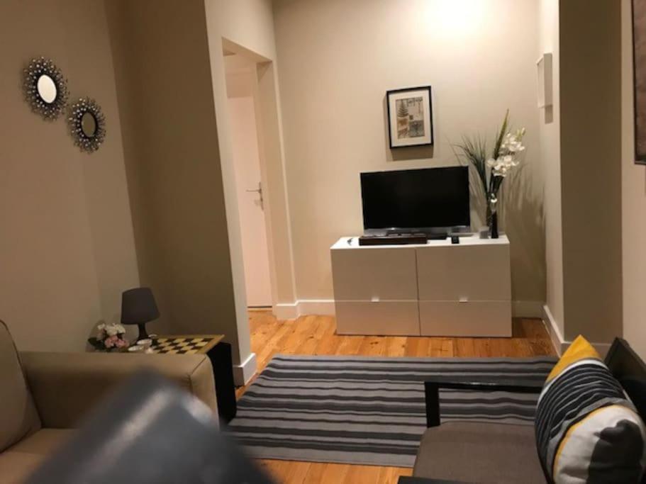 Cosy and Renewed T2 Apartament in Campolide - D view 3