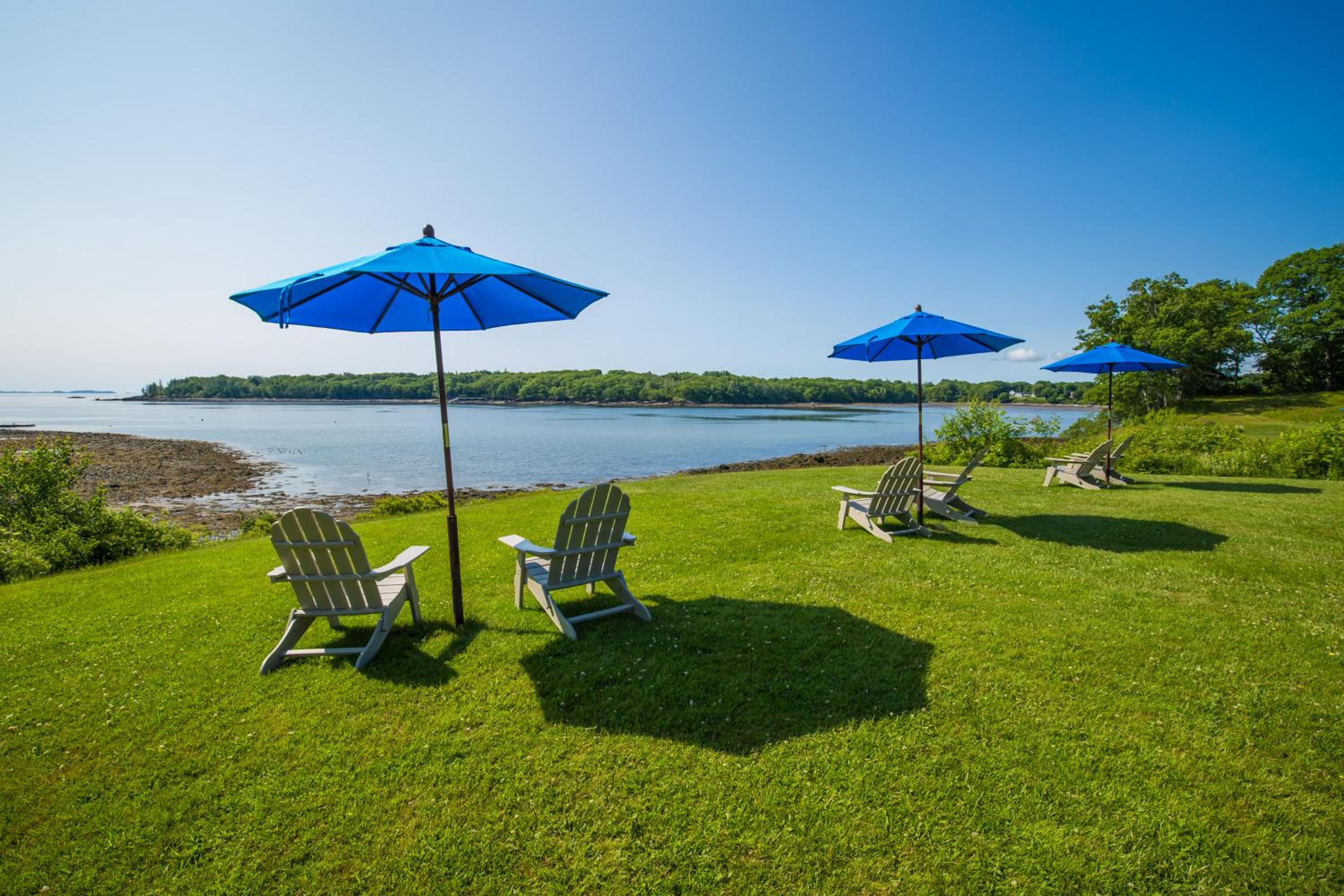 Strawberry Hill Seaside Inn