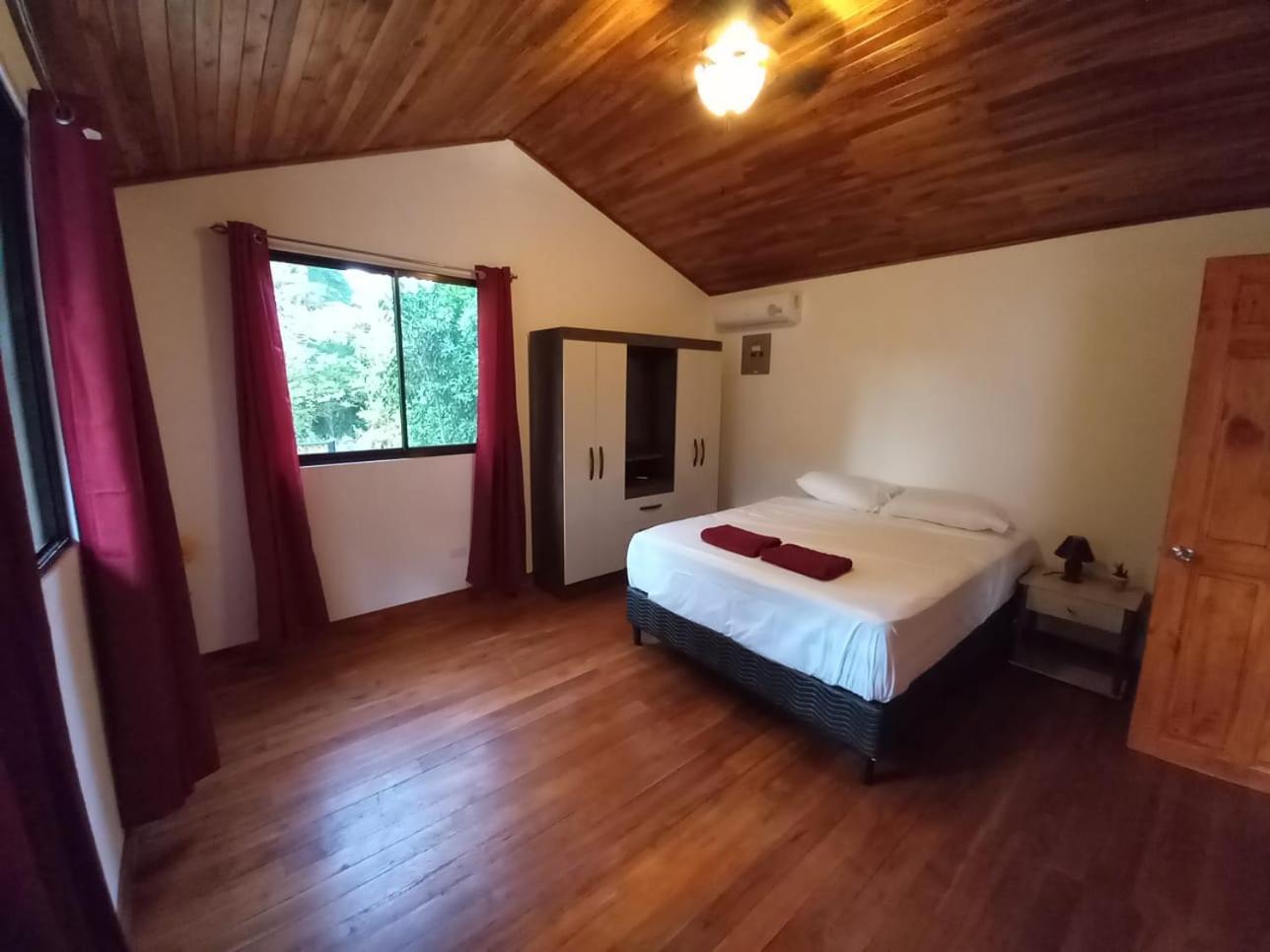 Aura Bungalow
