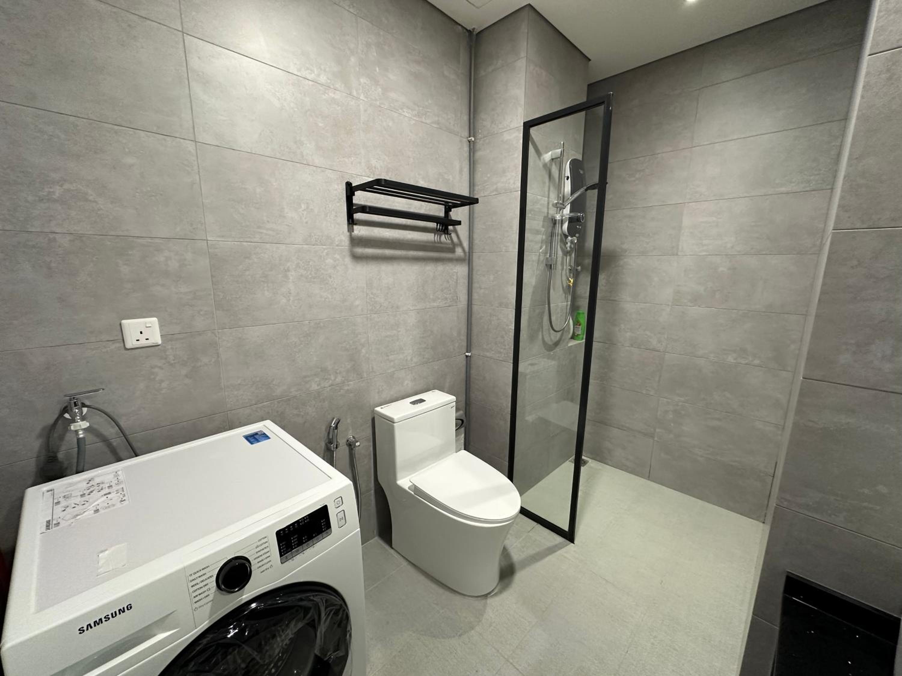KL Pantai Bangsar South 3BR 6-11 pax next to NPE