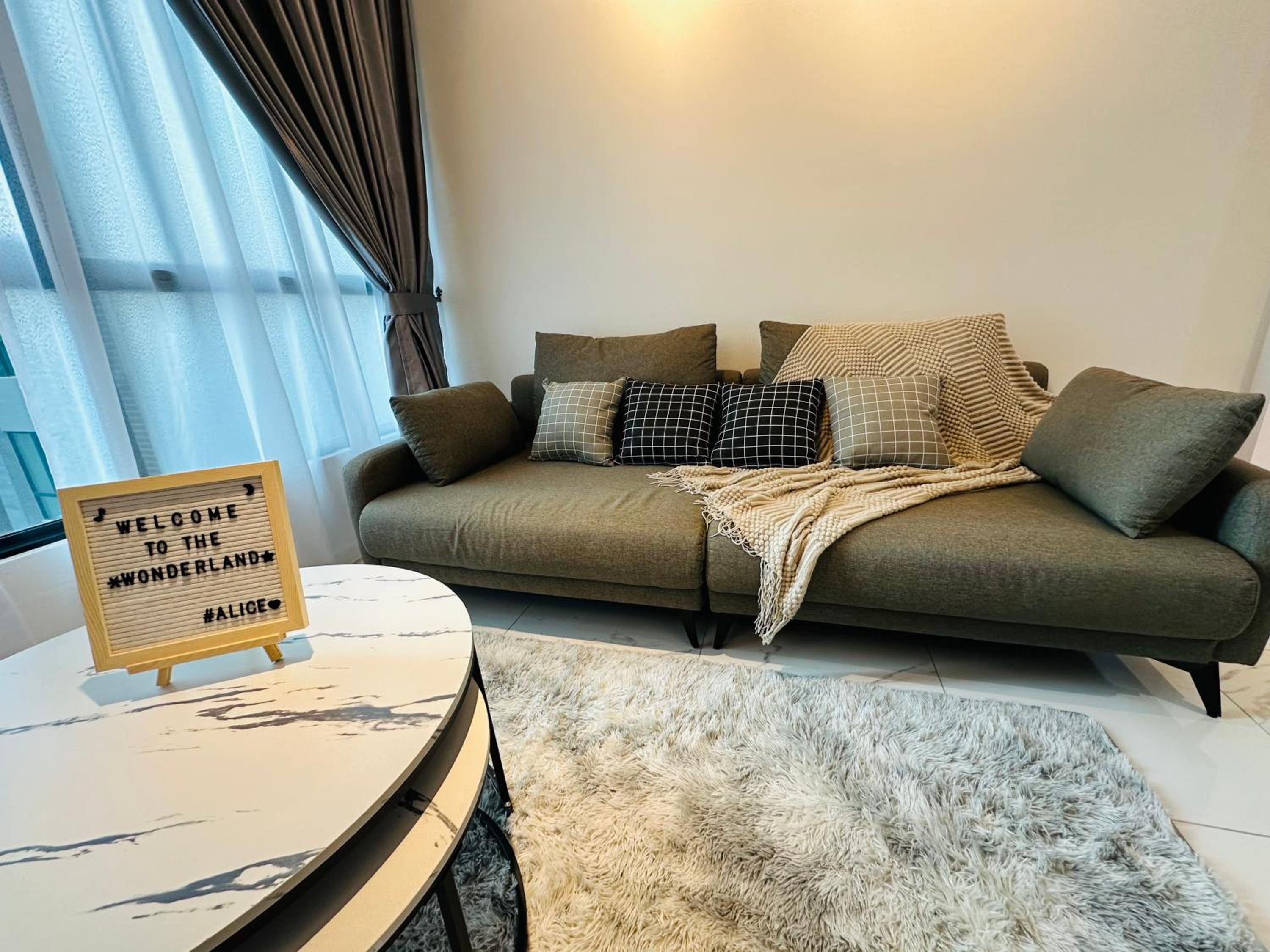 KL Pantai Bangsar South 3BR 6-11 pax next to NPE