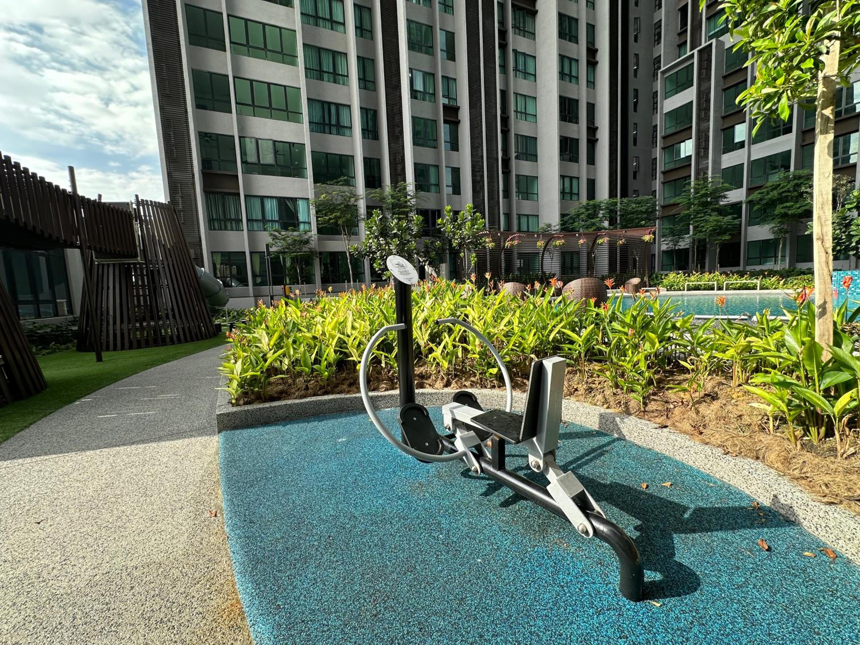 KL Pantai Bangsar South 3BR 6-11 pax next to NPE