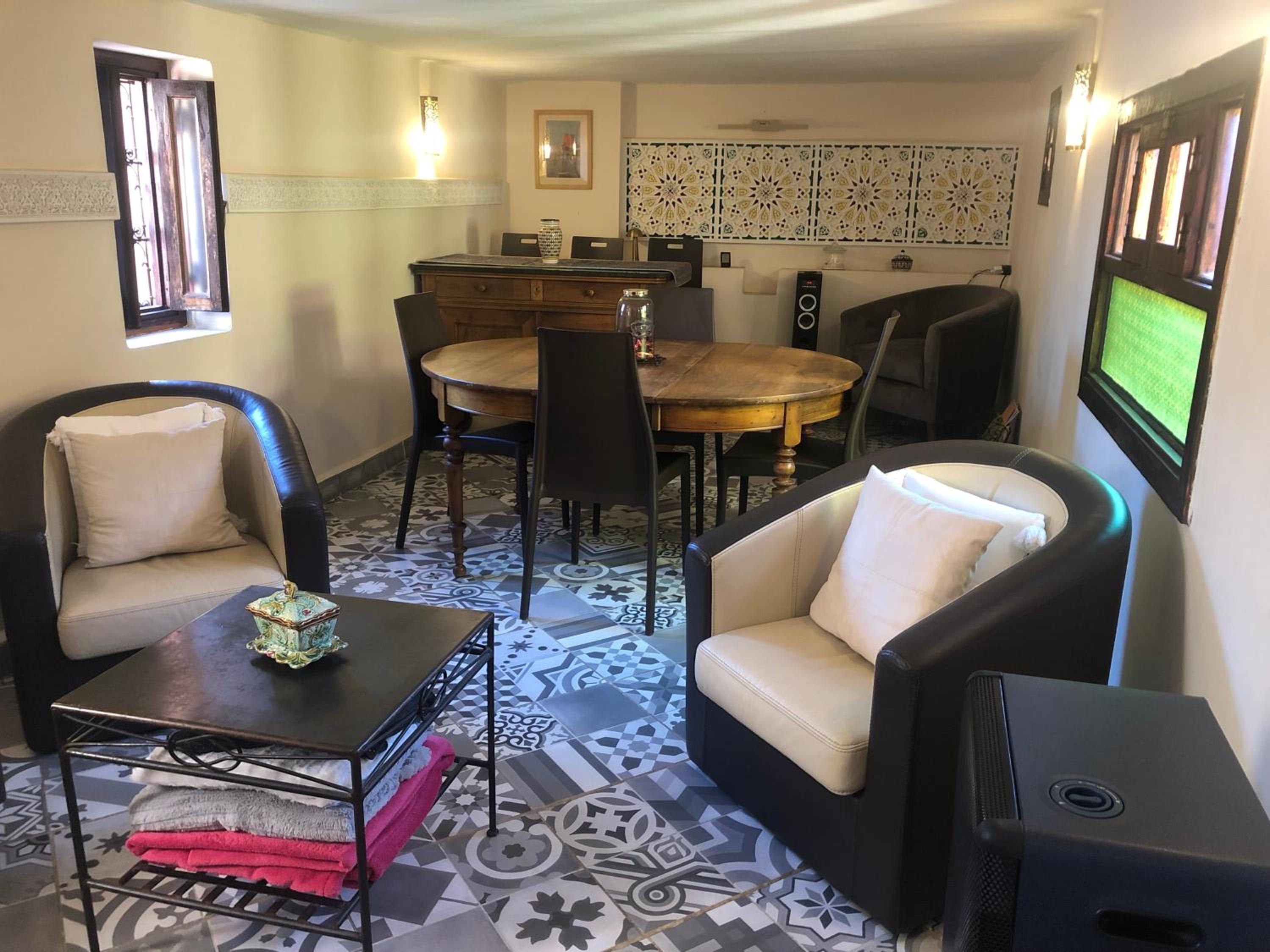 lounge