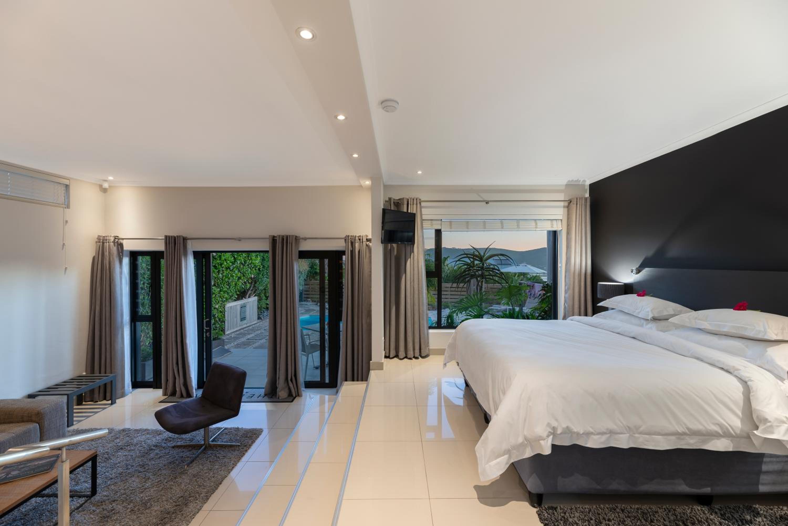 THEBLOEM Guest Suites by Knysna Paradise Collection view 4