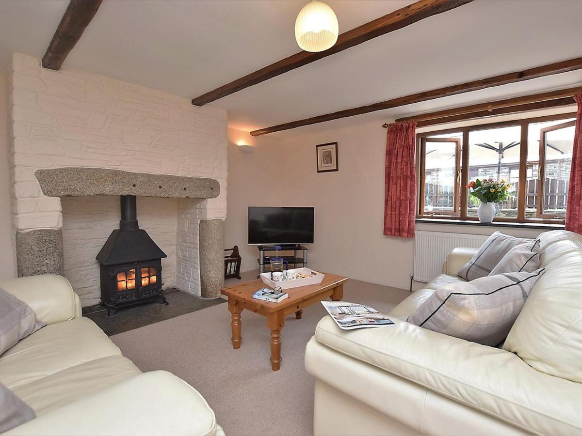 Fentrigan Manor Farm & Holiday Cottages